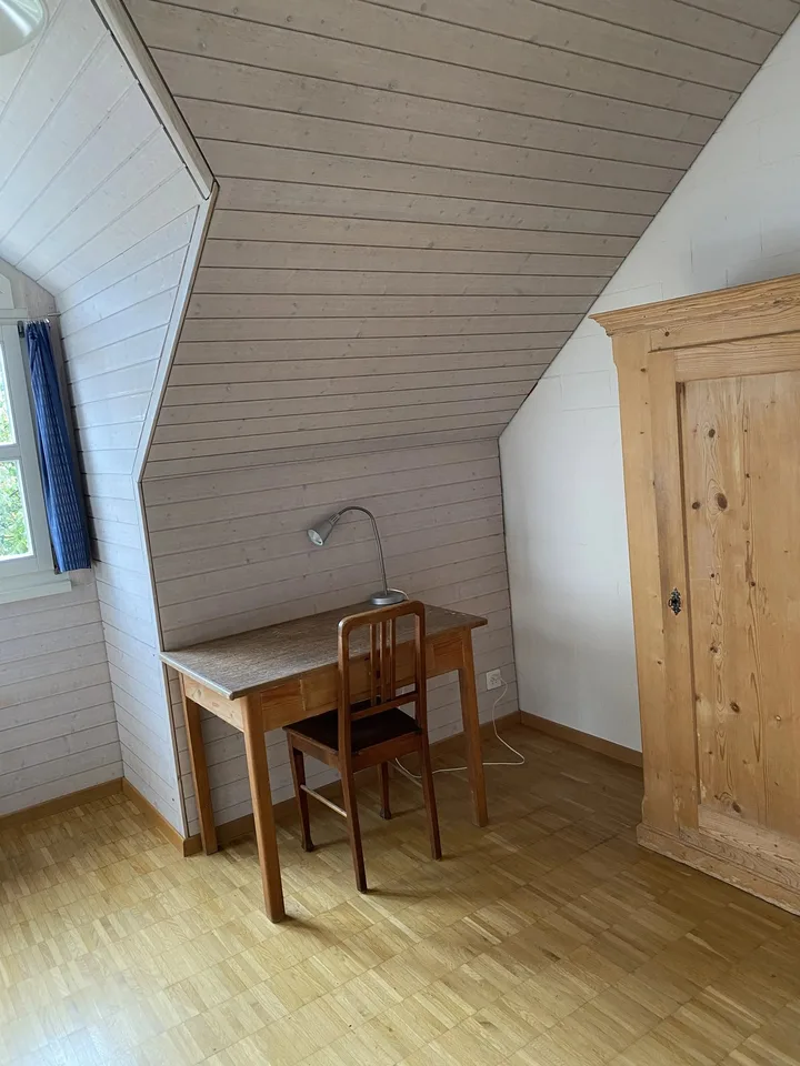 WG-Zimmer in Hünikon Neftenbach – Foto 2 von 3