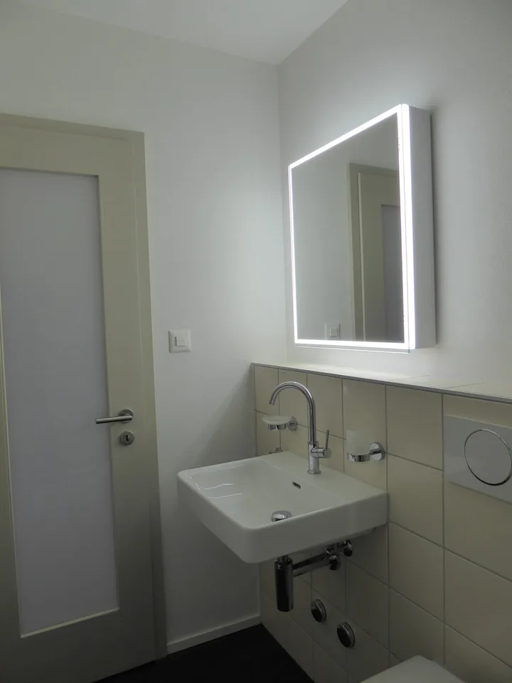Very bright, sunny 2-room apartment on the 2nd floor – photo 6 of 9