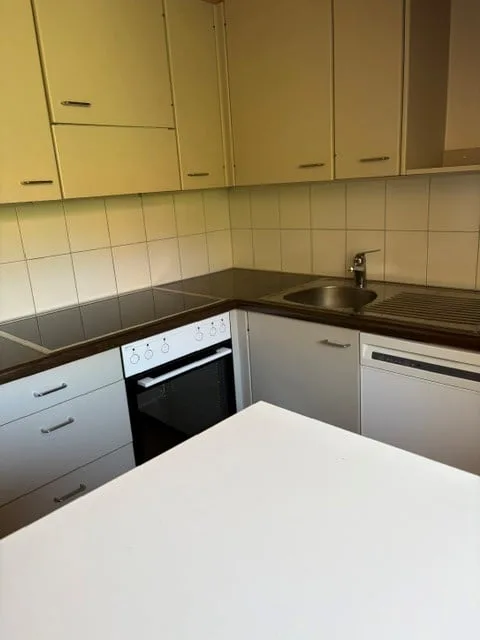 Bern Lorraine - charmante 2-Zimmer-Dachwohnung – Foto 3 von 9