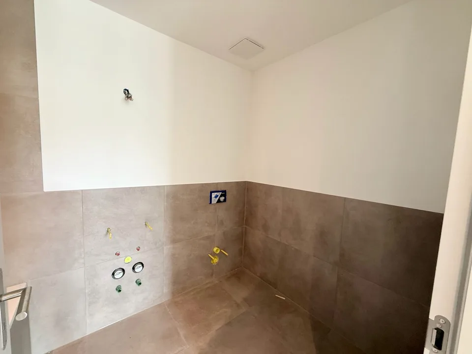 Modern 4.5-room new building apartment on the ground floor in Frutigen – photo 10 of 26