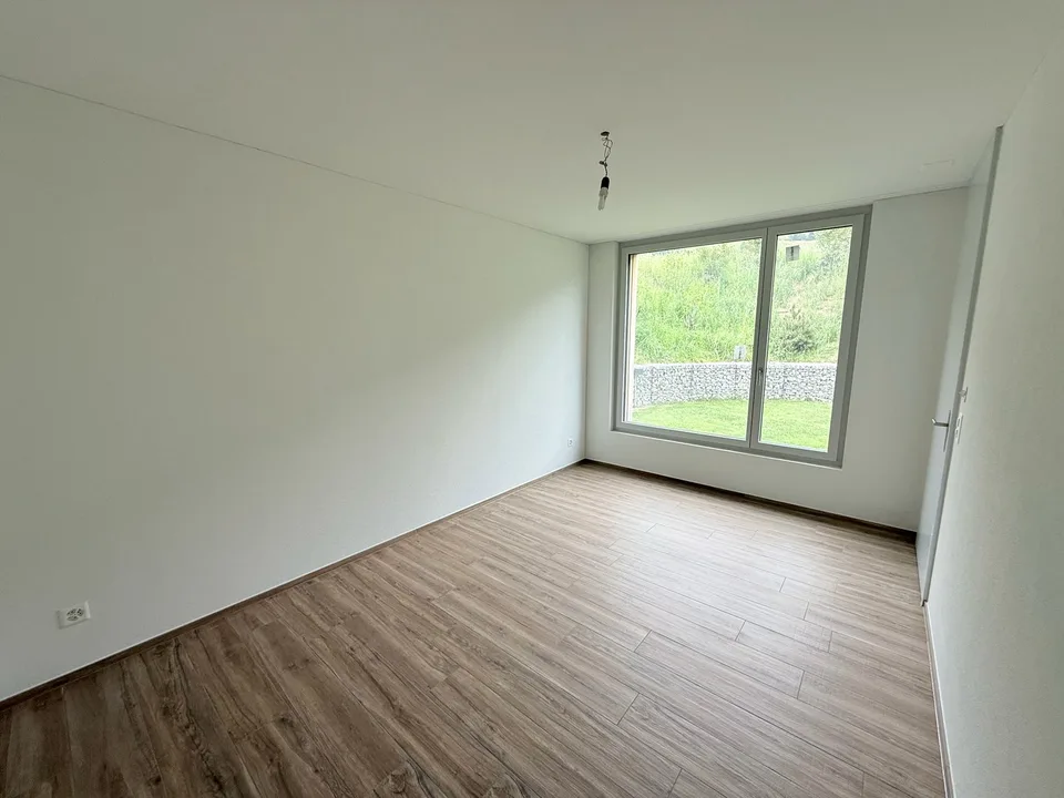 Modern 4.5-room new building apartment on the ground floor in Frutigen – photo 6 of 26