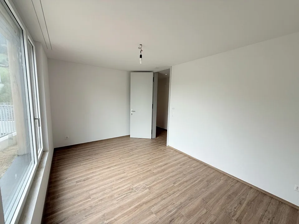 Modern 4.5-room new building apartment on the ground floor in Frutigen – photo 9 of 26