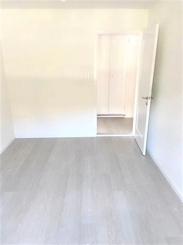 Neu Sanierte 2. Zimmerwohnung zentrale Lage ! – Foto 8 von 11