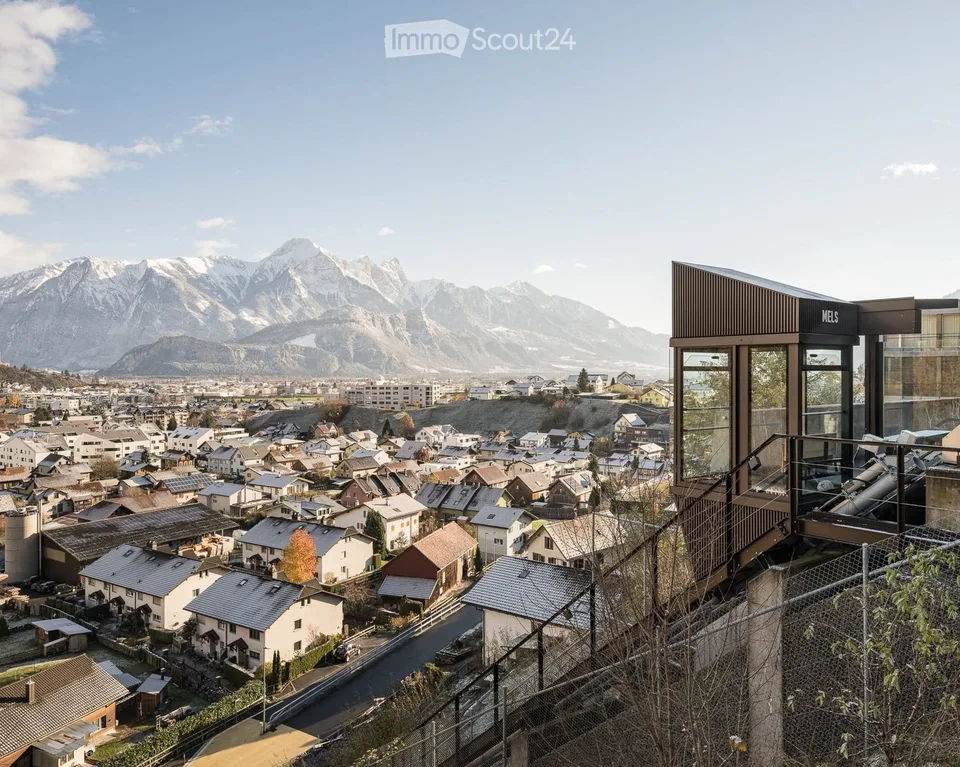 Möbliertes Industrieloft 112m2, 59m2 Terrasse, Mels (12 Mt.) – Foto 7 von 13