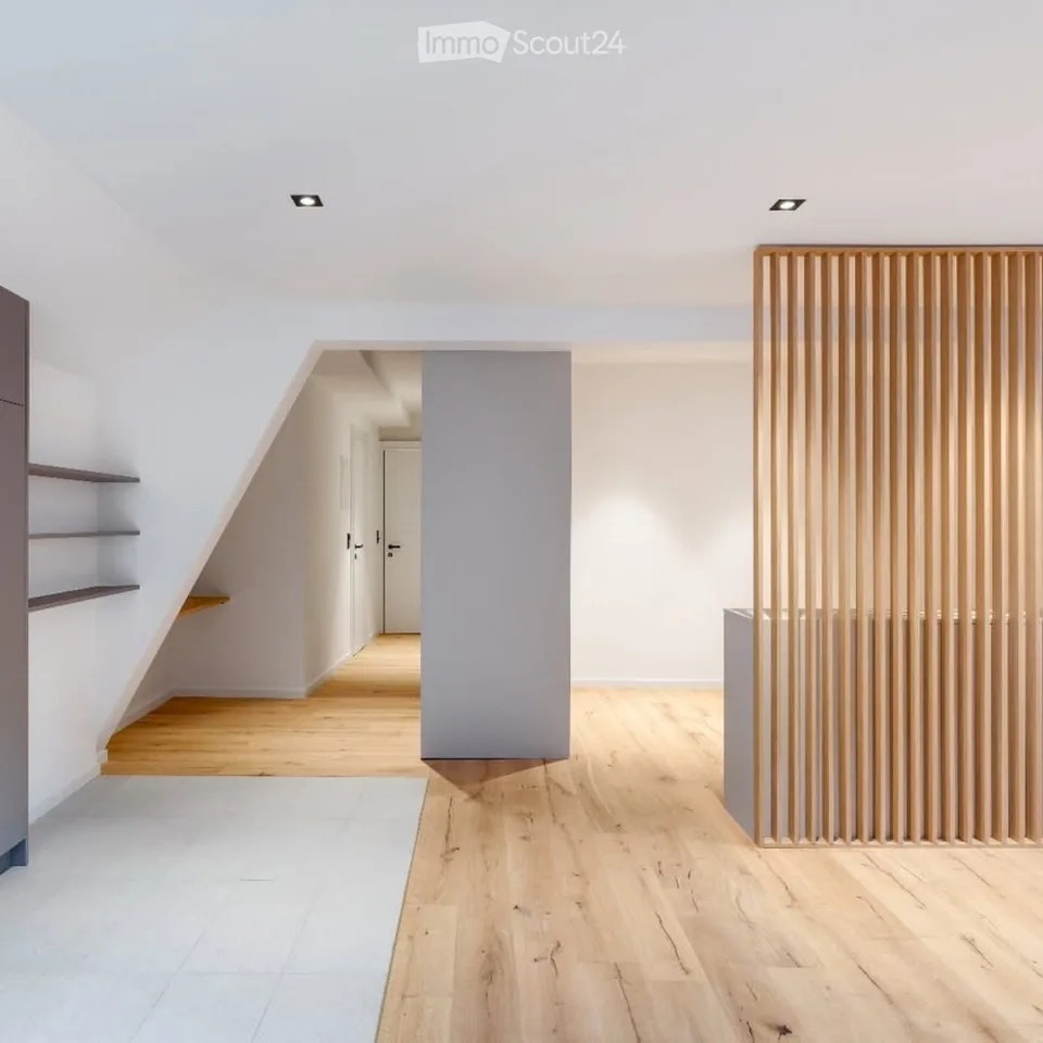 Lutry Bourg, helles und renoviertes Loft, nur wenige Schritte vom See entfernt – Foto 2 von 4