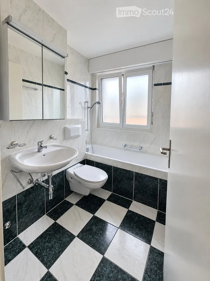 Schönes renoviertes 2.5-Zimmer-Apartment Unter-Gare – Foto 6 von 7
