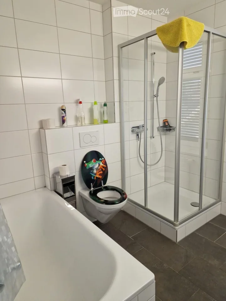 Grosszügige 4,5 Zimmer Wohnung – Foto 3 von 5