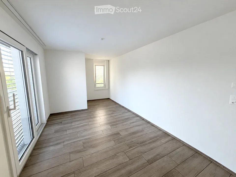 Attika 4.5 Z. Whg, Wallisellerstr. 115 in Opfikon inkl. PP – Foto 3 von 5