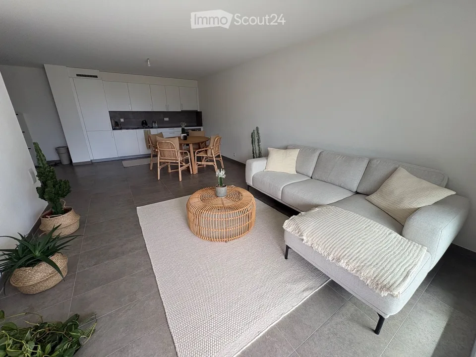 Zu vermieten 2.5-Zimmer-Wohnung Charrat – Foto 2 von 5