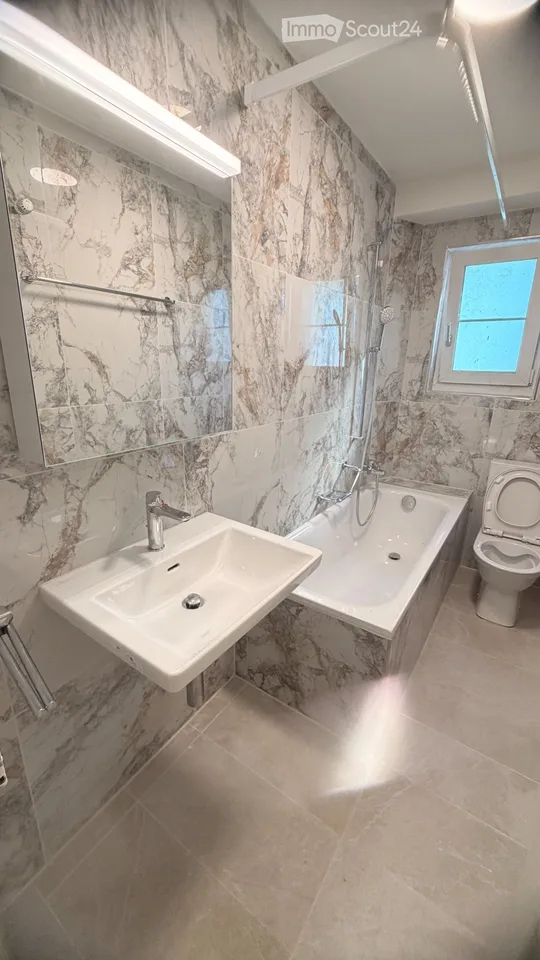 4 Zimmer Wohnung in Schlieren-Zürich – Foto 2 von 5