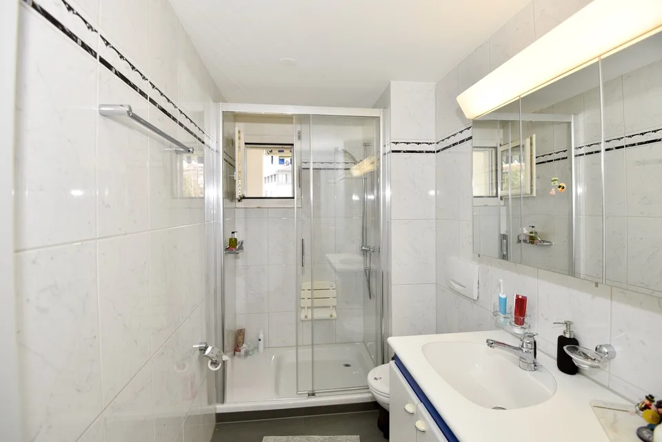 Modern, centrally located apartment near the lake – photo 9 of 10
