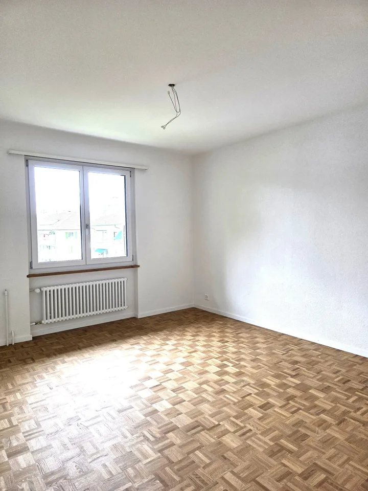 The most beautifully renovated apartments in Ostermundigen! – photo 3 of 7