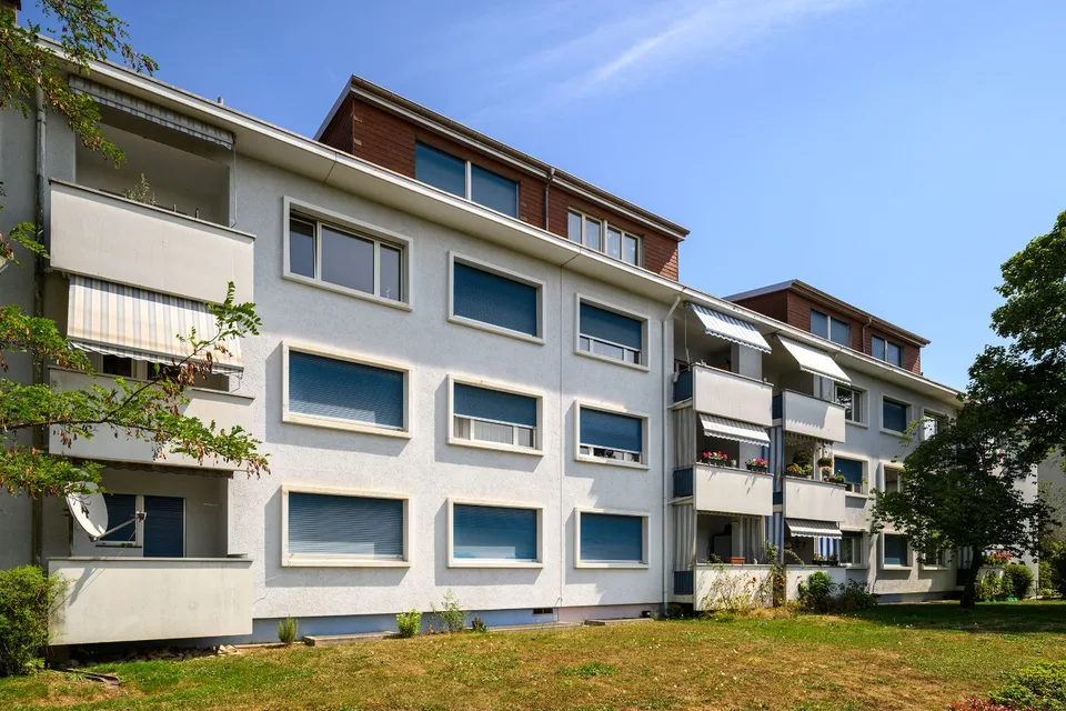 Attraktive 3-Zimmerwohnung im Grünen in Riehen – Foto 2 von 3