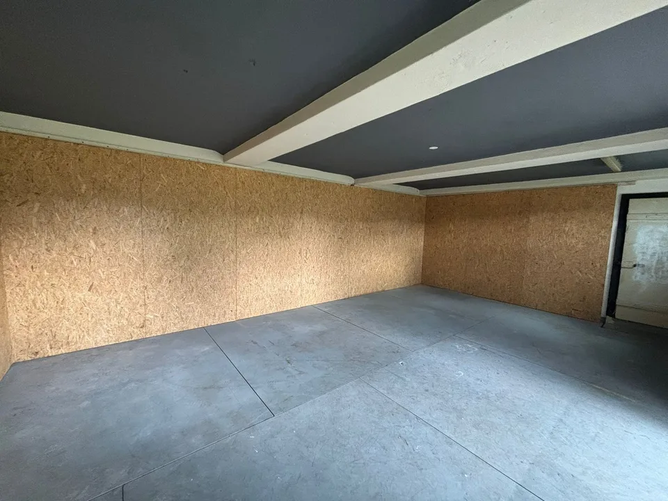Music or hobby room for rent – photo 2 of 2