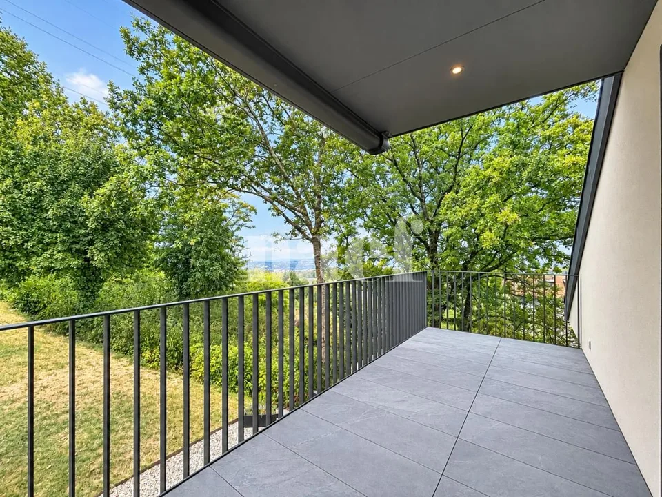Sublimes kontemporäres Appartement – Foto 9 von 11