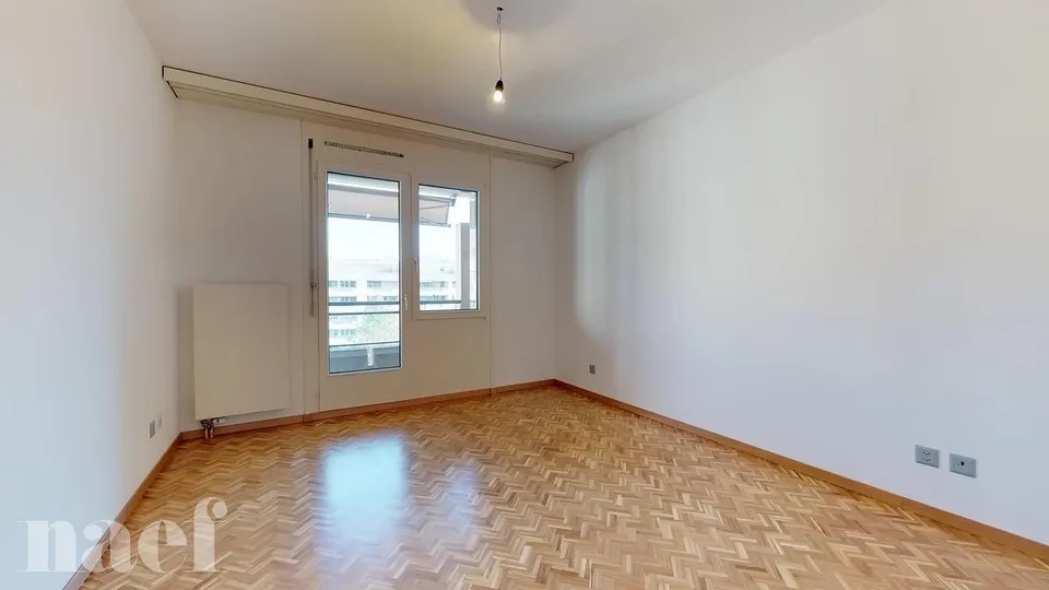 Schönes Duplex in Carouge an der Rue des Caroubiers 15 – Foto 8 von 13