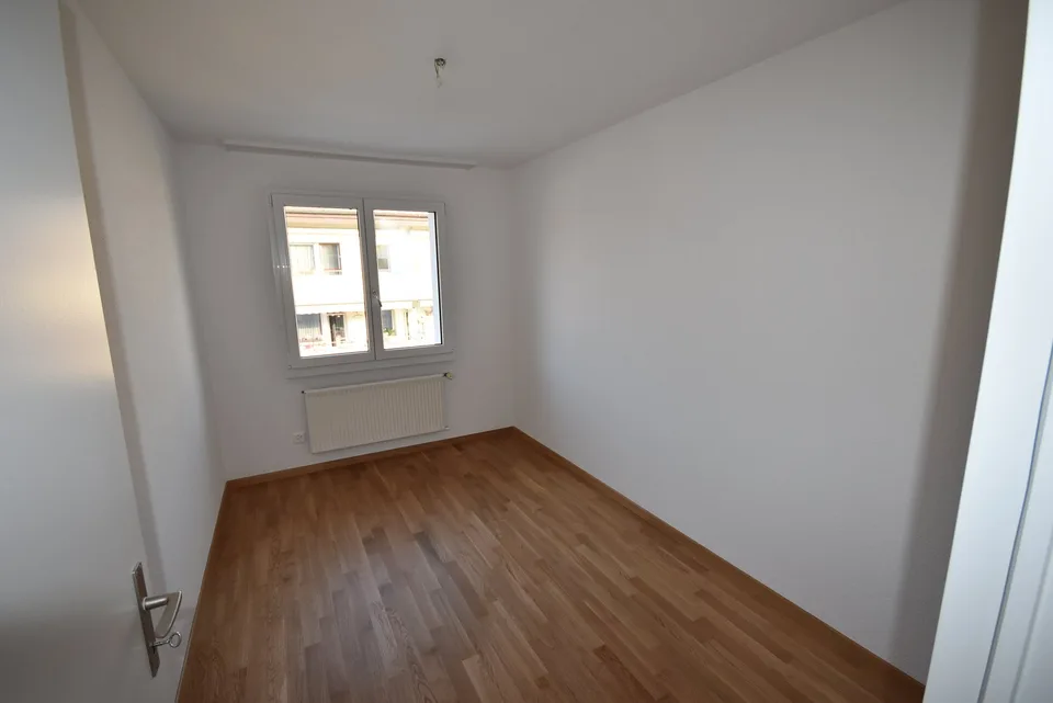 Appartement 4 pièces lumineux avec balcon à Hindelbank – photo 5 sur 7
