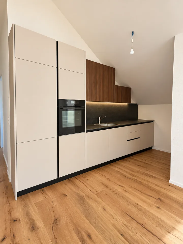 Studio moderne 1.5 pièces dans un immeuble neuf sur Bankstrasse, Glarus – photo 4 sur 6