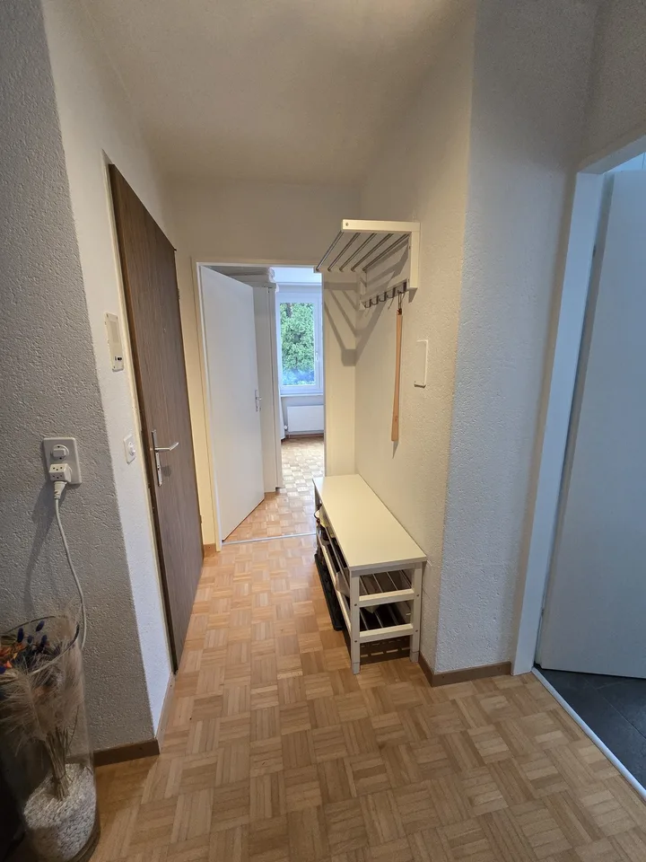 2.5-Zimmer-Wohnung mit privatem Garten in Zollikon – Foto 6 von 6
