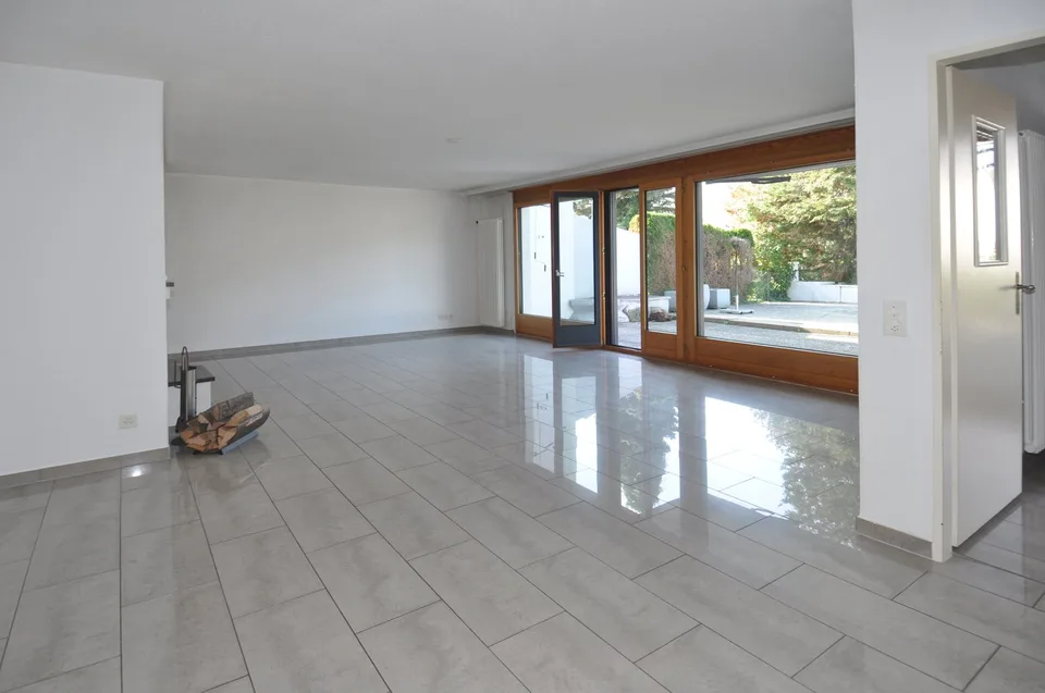 Terrassenwohnung mit viel Platz in idyllischer Umgebung – Foto 2 von 13