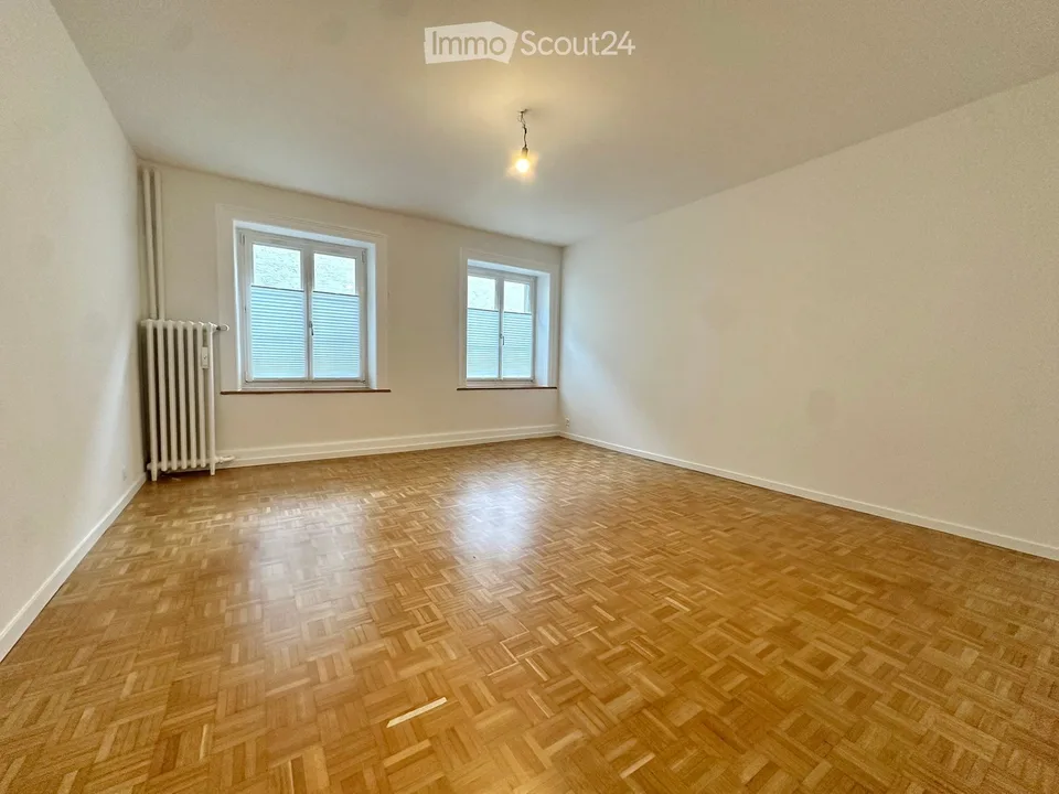 Stilvoll wohnen mit Seesicht – frisch sanierte 4-Zimmer-Wohnung in Kilchberg ZH – Foto 6 von 10