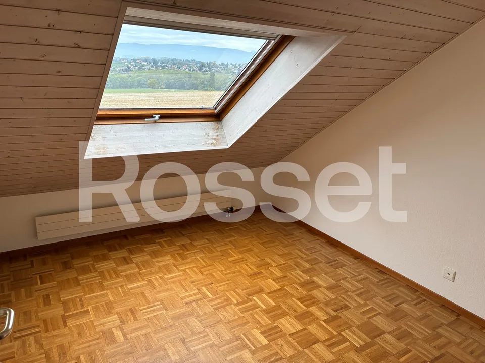 Duplex-Wohnung mit 4.5 Zimmern im 3. Stock – Foto 4 von 9