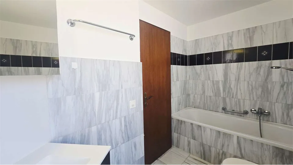 Haus im Kern von Vezia - Miete CHF 1'500.- oder Rent-to-Buy-Formel – Foto 13 von 13
