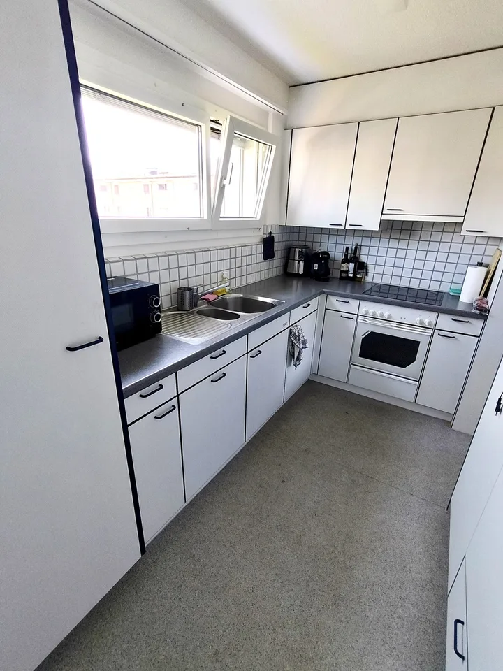 Schöne möblierte 4.5-Zimmer-Wohnung in Buchrain (LU) – Nachmieter gesucht! – Foto 4 von 7