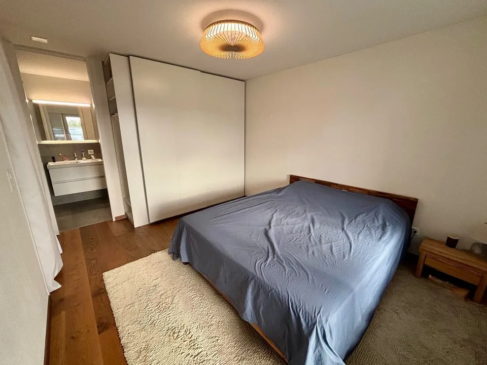 Charming, quiet 2.5-room apartment with balcony & garage space in Birmensdorf ZH – photo 3 of 9