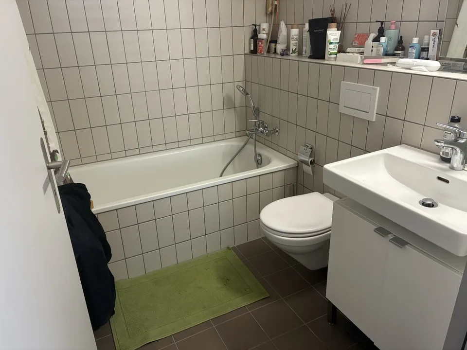 Moderne 3.5-Zimmer-Minergie-Wohnung mit grossem Balkon in Wallisellen – Foto 4 von 8