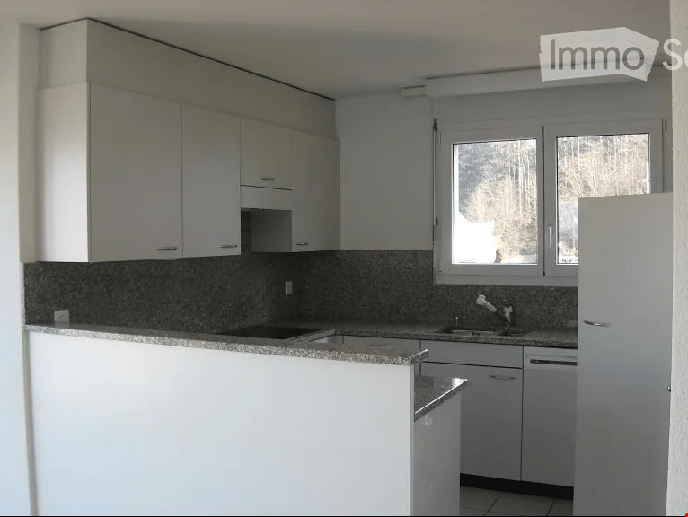 Grosszügige Wohnung mit Panoramablick auf Pilatus und Horw – Foto 3 von 4