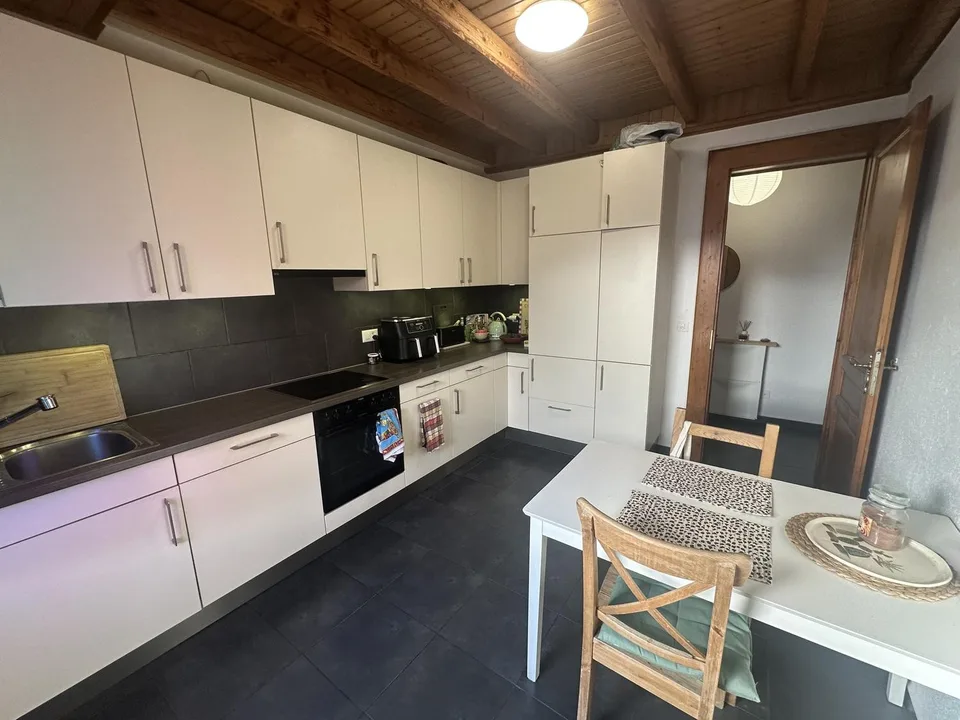 Lage Wohnung mit 3,5 Zimmern in Renens – Foto 2 von 7