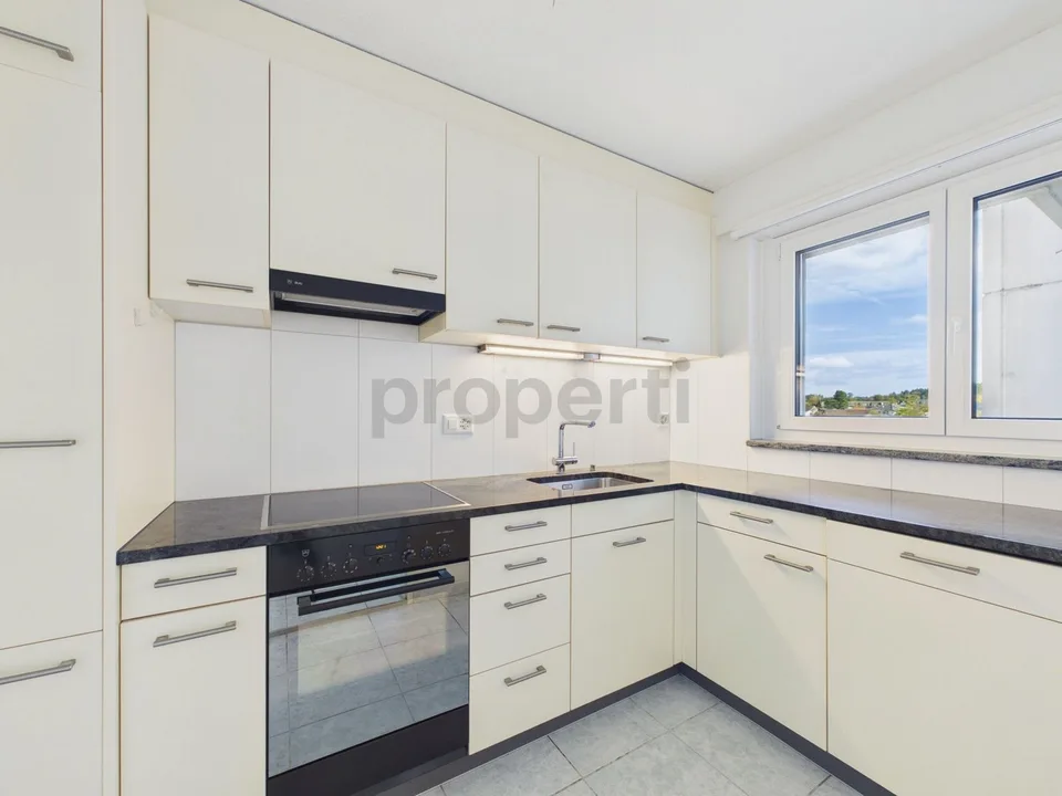 2.5 Zimmer Wohnung in Opfikon – Foto 2 von 8