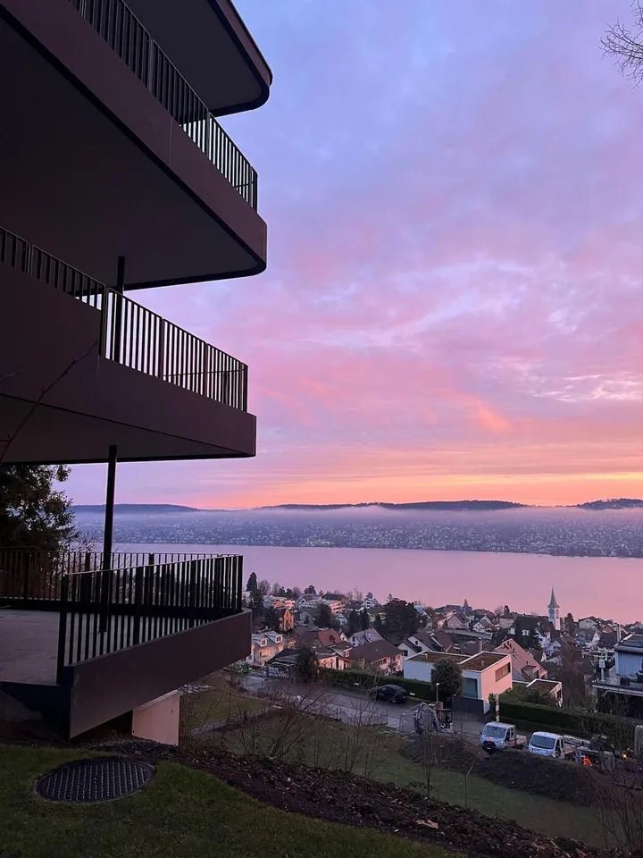 Luxury furnished 2.5-Room Apartment in Rüschlikon – Foto 2 von 13