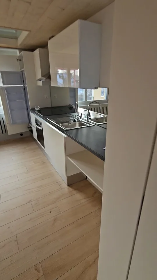 Helle 3.5 Zimmer Wohnung – Foto 4 von 13