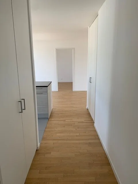 Wohnung mit 3.5 Zimmern im 3. Stock – Foto 2 von 9