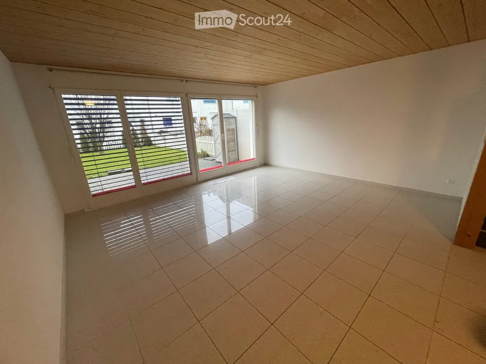 Maison mitoyenne unifamiliale à Volketswil – photo 4 sur 5
