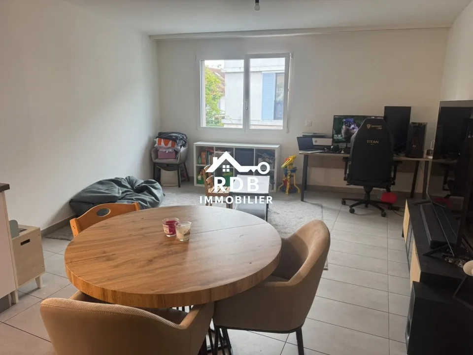 Appartement de 3 pièces au 1er étage situé à Vésenaz 1222 – photo 8 sur 12