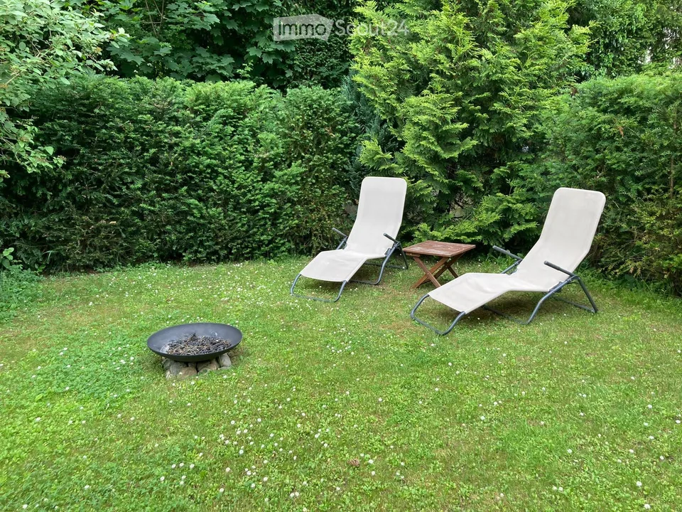 Erdgeschoss Wohnung mit Garten und Schwimmbad, Einstellplatz in der Miete inkludiert! – Foto 9 von 14