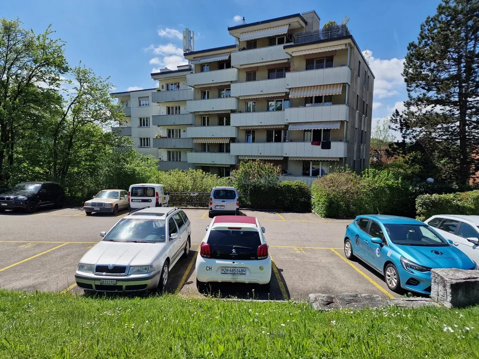Attraktive 1.5-Zimmer-Wohnung mit Balkon in Wetzikon – Foto 2 von 10