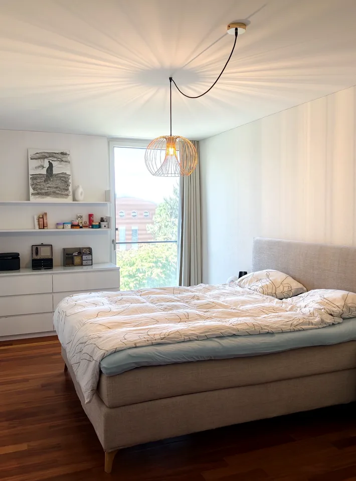 Moderne möblierte 4.5-Zimmer-Wohnung mit Aussicht in Zug – Foto 7 von 17