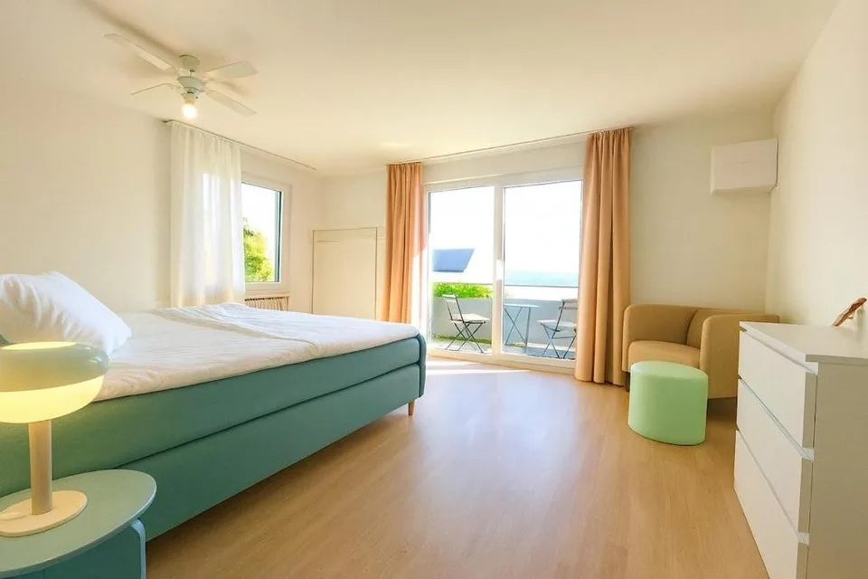 Schönes möbliertes 4-Zimmer-Apartment mit atemberaubendem Seeblick Kilchberg, Zürich – Foto 6 von 13