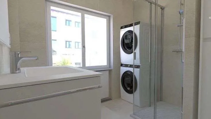 Wohnung 3,5 Zimmer renoviert in Porza – Foto 3 von 4