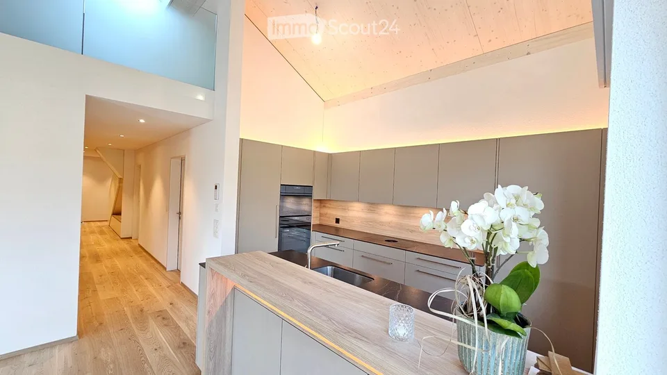 Exclusive 5-room attic apartment between Hallwiler- & Baldeggersee – photo 2 of 15
