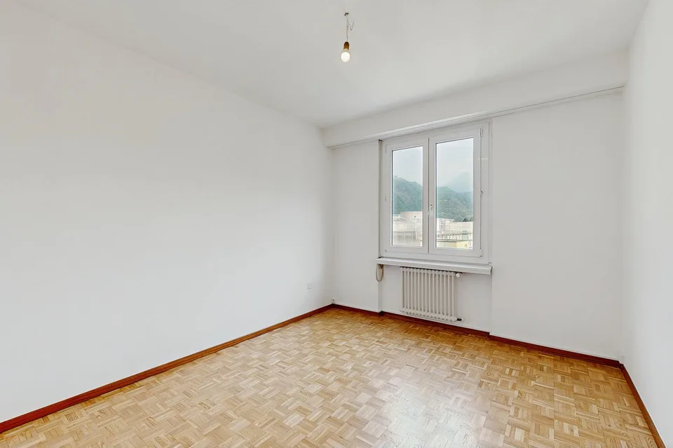 Weite Räume und offener Blick auf die Burgen von Bellinzona – Foto 10 von 11