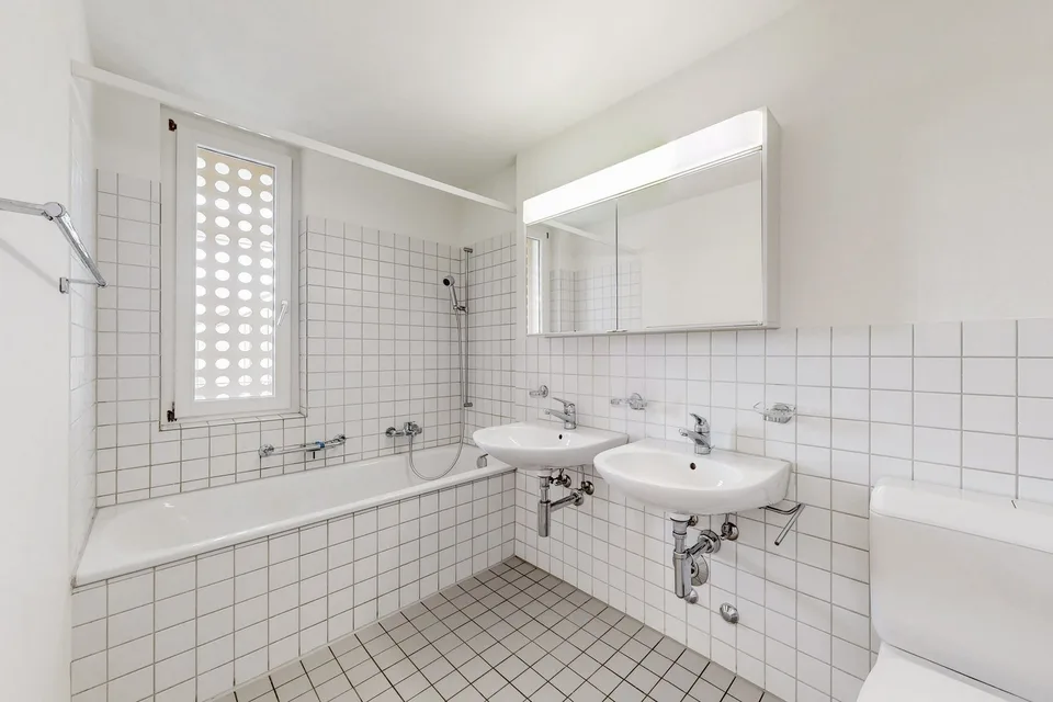 Schöne Wohnung mit grossem Balkon – Foto 7 von 8