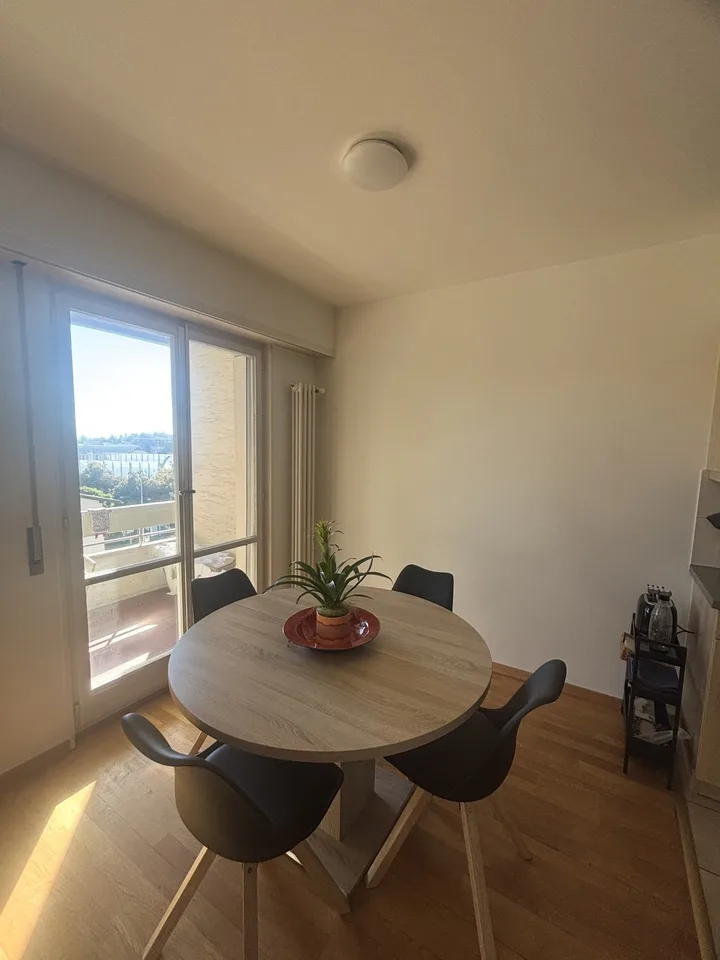 CHERCHE REPRENEUSE APPARTEMENT À ECUBLENS DÈS LE 1er JANVIER 2027 – Foto 7 von 10