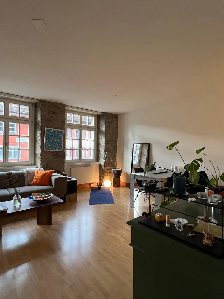 Charmante 1-Zimmer-Wohnung mitten in der Winterthurer Altstadt – Foto 2 von 6
