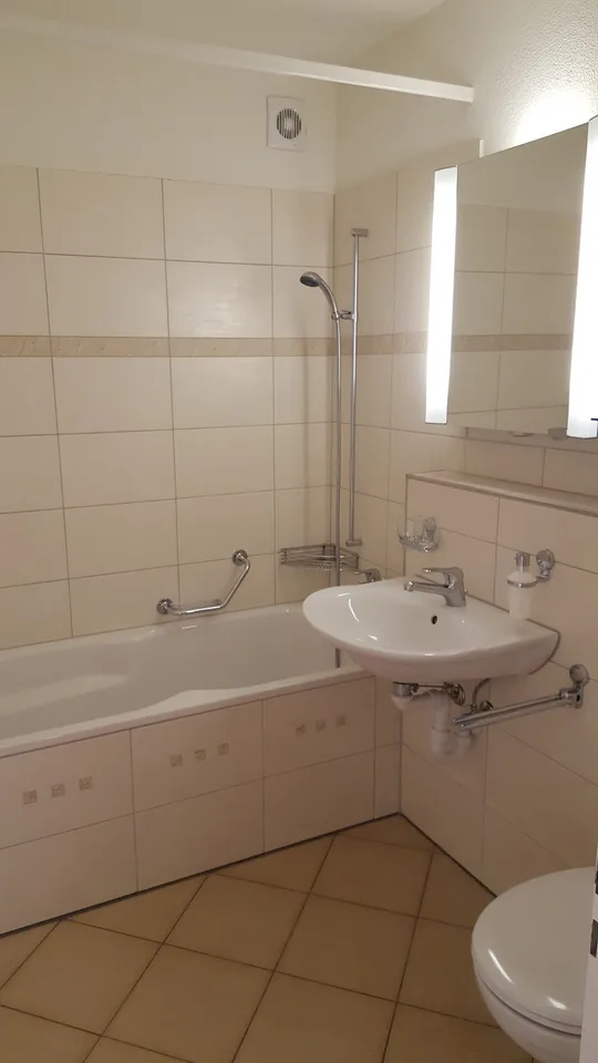 Appartement spacieux 4½ pièces avec cheminée – photo 4 sur 5