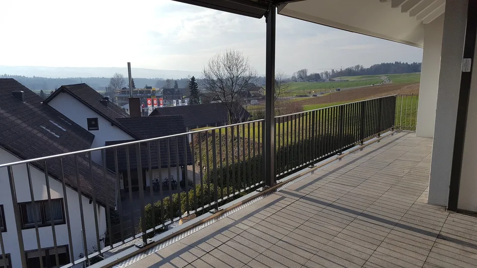 Appartement spacieux 4½ pièces avec cheminée – photo 5 sur 5